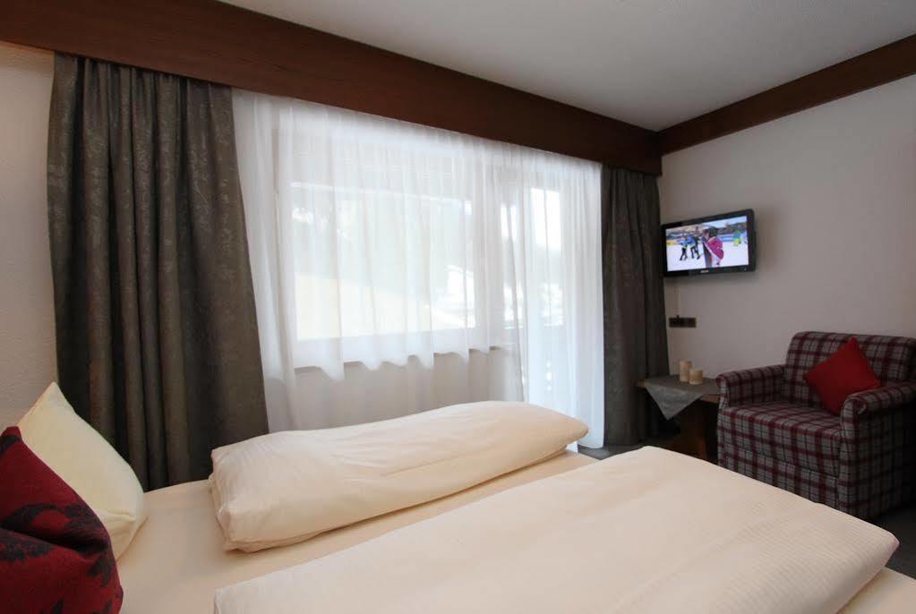 BIRKENHOF - Premium Apart&Suites Lermoos Exterior foto